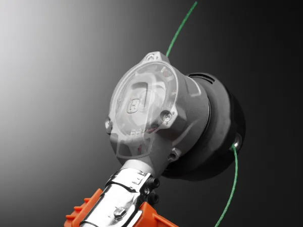 Akumulátorový vyžínač Husqvarna 520iLX