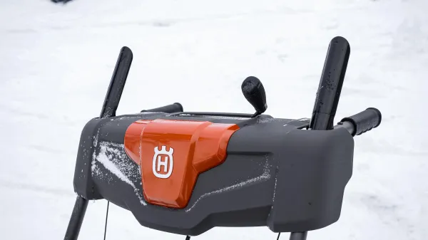 HUSQVARNA ST 124