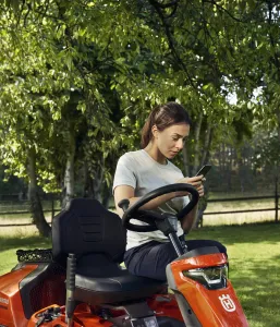 Záhradný rider HUSQVARNA R 316TsX AWD
