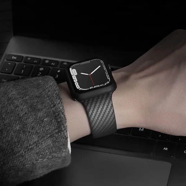 Innocent Carbon Style Silicone Apple Watch 44/45/46/49mm Band