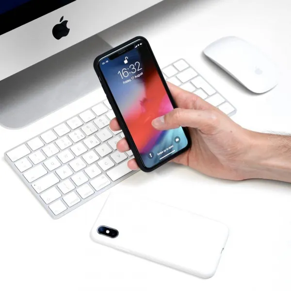 Innocent California Slim iPhone X/XS - Baby Pink