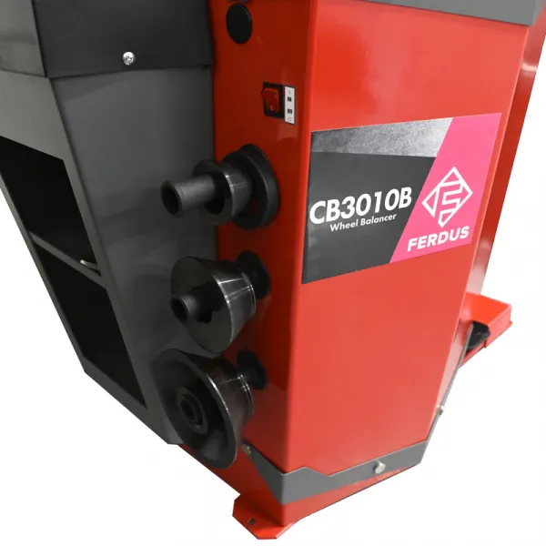 Ferdus Vyvažovačka diskov CB3010B