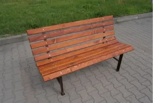Lavička záhradná