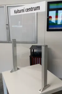 Ochranná prepážka - Model BETA s čelnou zástenou