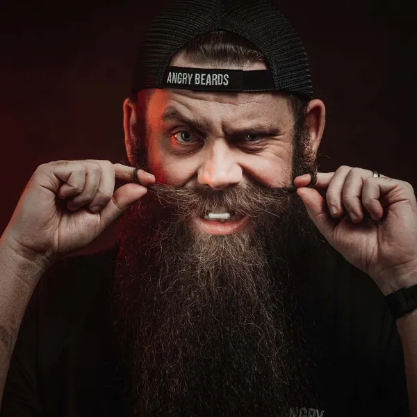 Angry Beards Doplnok stravy Beardroids – Vitamíny na rast fúzov
