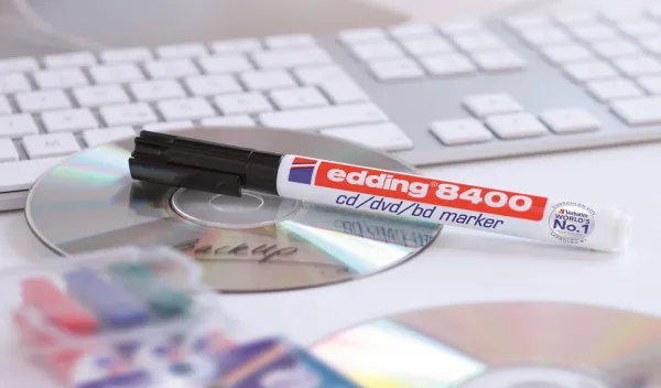 Popisovač na CD/DVD/BD edding 8400 čierny
