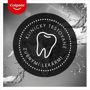 Colgate Plax Charcoal ústna voda proti zubnému povlaku a pre zdravé ďasná bez alkoholu 500 ml