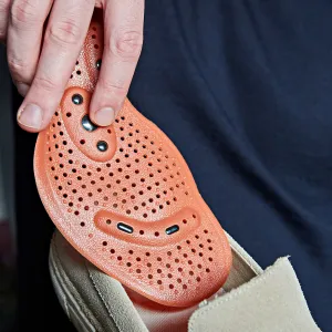 2 páry vložiek do topánok s magnetmi