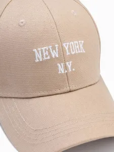 Trendy béžová šiltovka New York H172