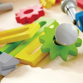 HAPE - Veľký drevený ponk s náradím