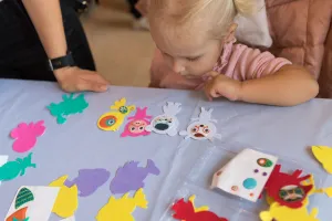 Hra so samolepkami – Máme radi zvieratá