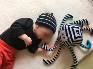 Mom’s Care – chobotnica – čierna a biela