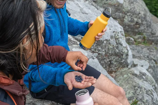 Antikorová termofľaša Klean Kanteen Insulated Classic w/Loop Cap - marigold 592 ml