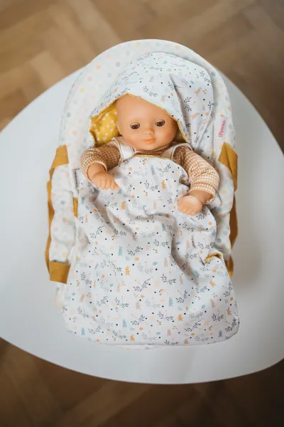 Pomea - hojdacie ležadlo pre bábiku