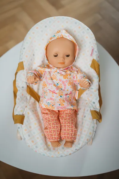 Pomea - hojdacie ležadlo pre bábiku