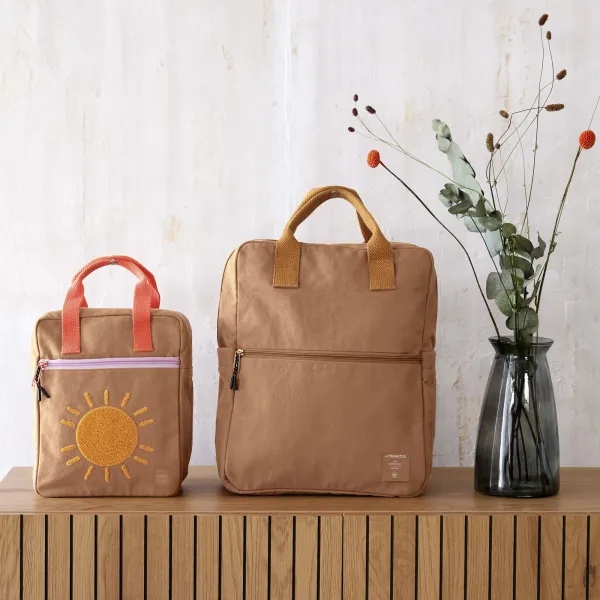 Detský hranatý batôžtek - Green Label Little One & Me Square Backpack Small Gots caramel