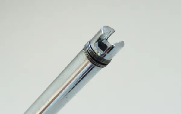 Ferdus Dlhý skrutkovač na ventilové vložky 214 mm