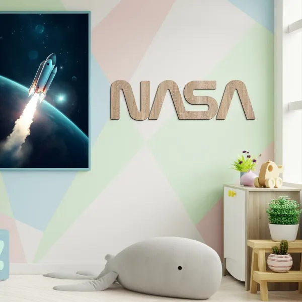 Nalepovacie logo z dreva - NASA