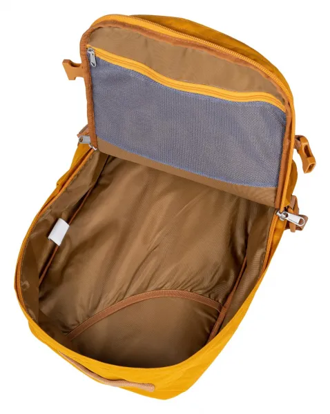 Cestovný batoh do lietadla CabinZero Classic Pro 32L Orange Chill