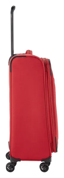 Stredný textilný kufor Travelite Chios M Red