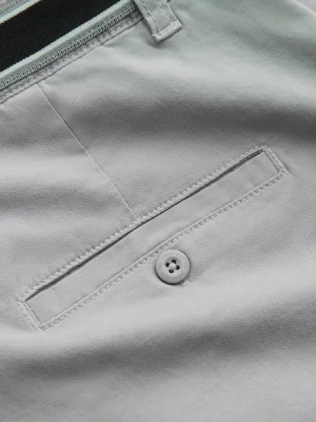 Trendy pánske chinos nohavice šedé