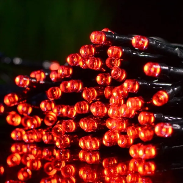 Vianočnéosvetlenievnútorné,rôznedĺžky-červené100LED/8m