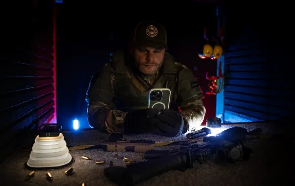 Tactical MagForce Hyperstealth kryt, iPhone 16 Pro Max, ružový