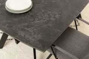 Actona Jedálenský keramický rozkladací stôl Blackburn 160/240 cm čierny