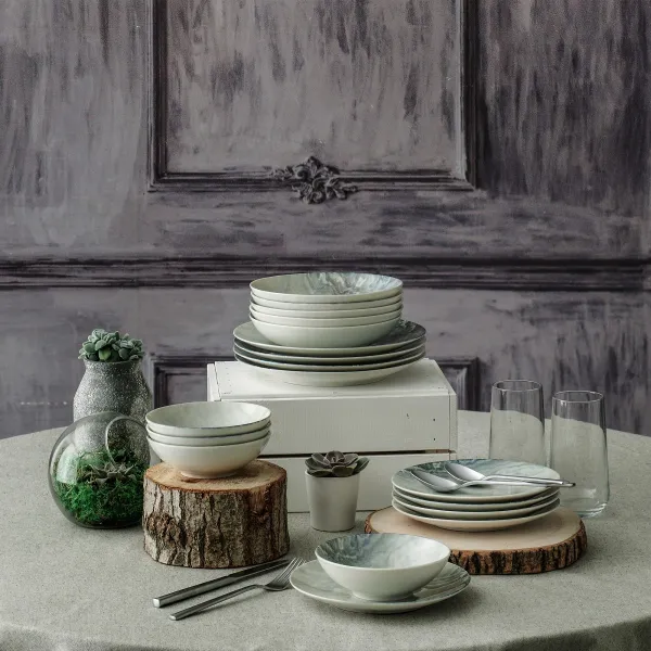 Hermia Porcelánová sada 24 ks tanierov Pearl biela/sivá