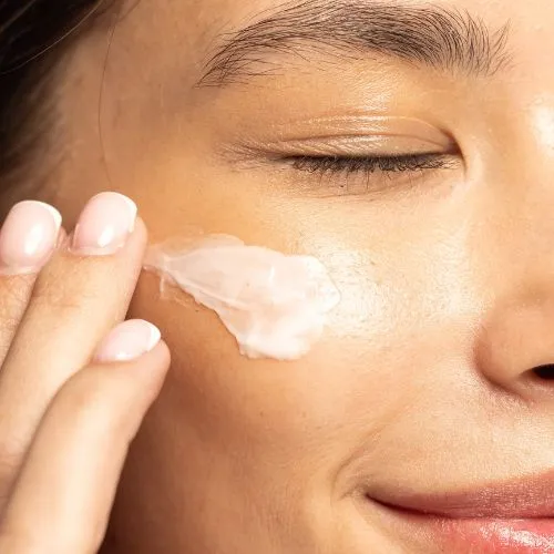 Zvlhčujúci krém na tvár Luminous Rose Alteya Organics 50ml