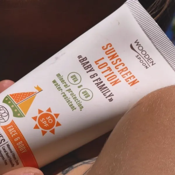 Opalovacie telové mlieko Wooden Spoon Baby Family SPF 30 100 ml