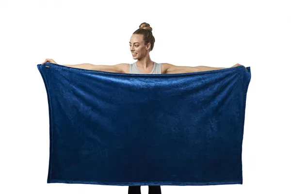 Cabeau Fold'n Go™ 4v1 Cestovná deka z mikrovlákna Farba: Modrá