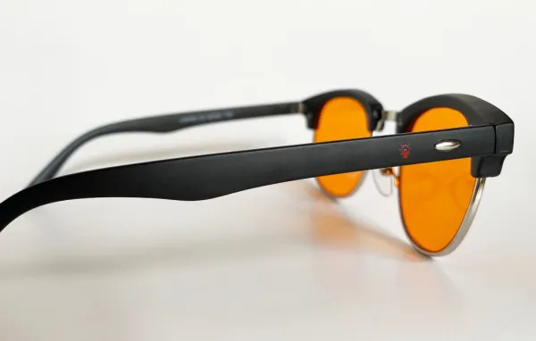 Mito Light – Blue blockers Envy