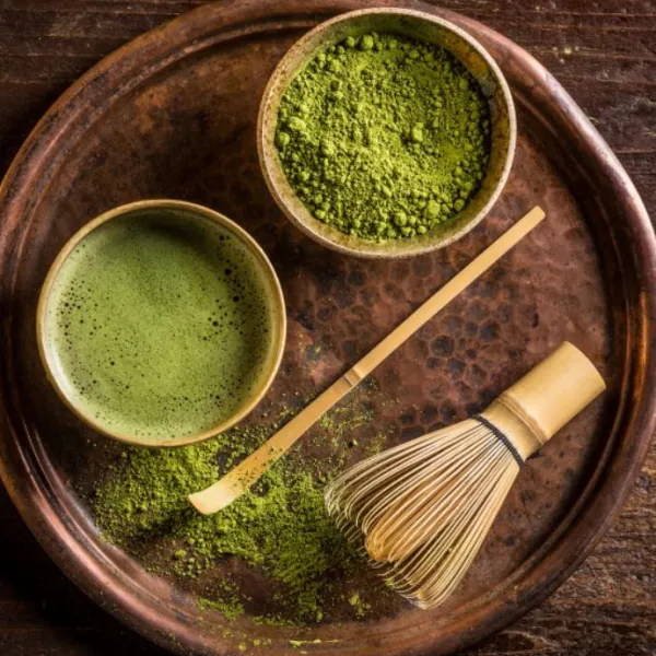 Japonská metlička na šľahanie čaju Matcha – Bezplast