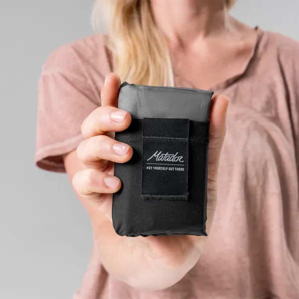 Matador vrecková deka Pocket Blanket 4.0 Farba: Modrá