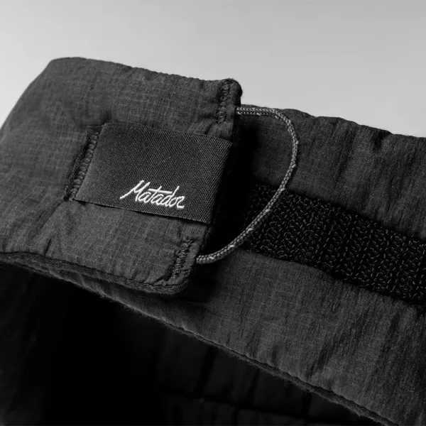 Matador Blackout maska ​​na spanie čierna + štuple