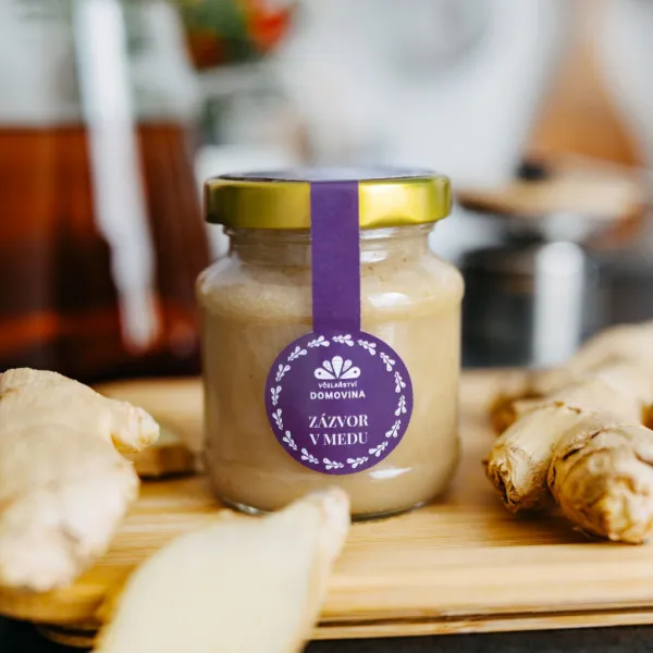 Včelařství Domovina Med so zázvorom Obsah: 75g