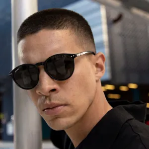 D.Franklin Slnečné okuliare Ultra Light Max Black