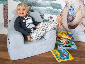 Polstrované designové kreslo pre deti ŠEDÁ