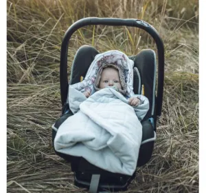 Celoročná zavinovacia deka do autosedačky pre bábätko ZÁHRADA ZVIERAT + TMAVO ŠEDÁ