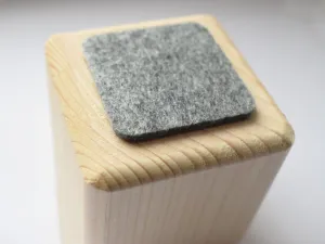 Benlemi Filcové podložky 4x4 cm na nohy nábytku, 6 ks