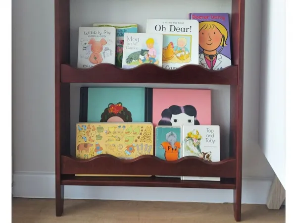 Detský Montessori regál na knihy a hračky Zvoľte farbu: Nelakovaná