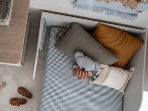 Rastúca jednolôžková posteľ BLOOM do detskej izby