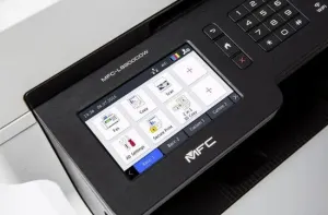 Multifunkčné farebné laserové zariadenie BROTHER MFC-L8900CDW - A4, DUALSKEN 31 str./min 512MB 2400x600 PCL LAN USB WiFi 300lis 50ADF DUPLEX