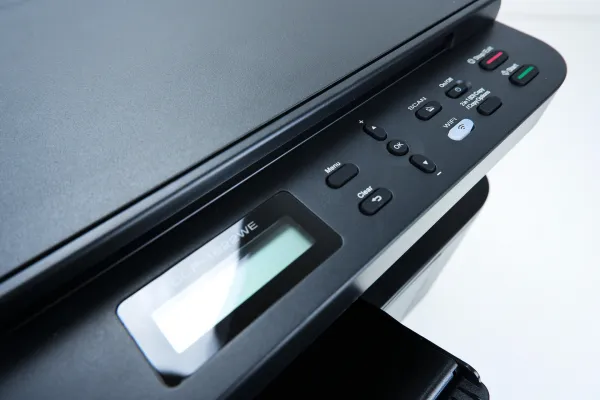 Multifunkčný laserový prístroj BROTHER DCP-1622WE A4, skenovanie A4, 20 str./min., 16 MB, 600x600kopírovanie, GDI, USB, WiFi