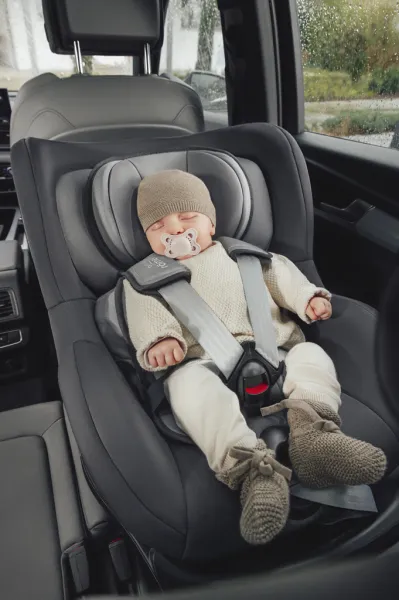 BRITAX RÖMER Autosedačka Dualfix Pro (0-105 cm) Blue Marble Diamond collection