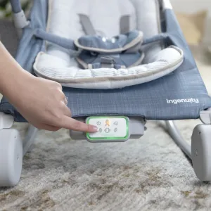 Vibrujúce lehátko Ingenuity Happy Belly™ Rock-to-Bounce – Chambray