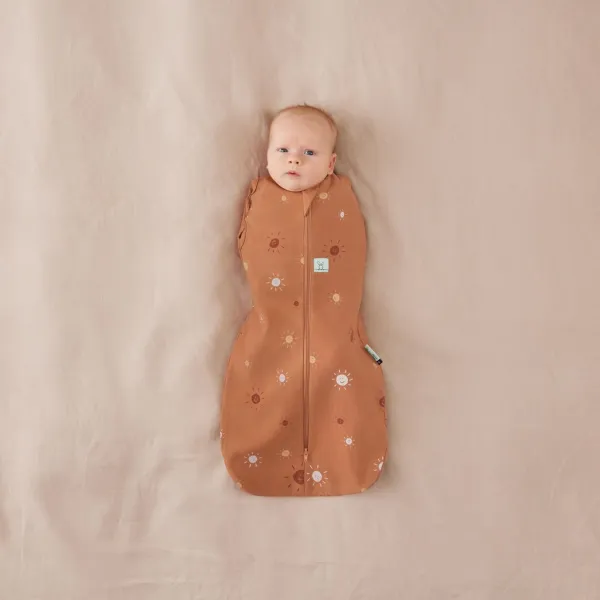 ERGOPOUCH Zavinovačka a vak na spanie 2v1 Cocoon Sunny 6-12 m, 8-10 kg, 0,2 tog