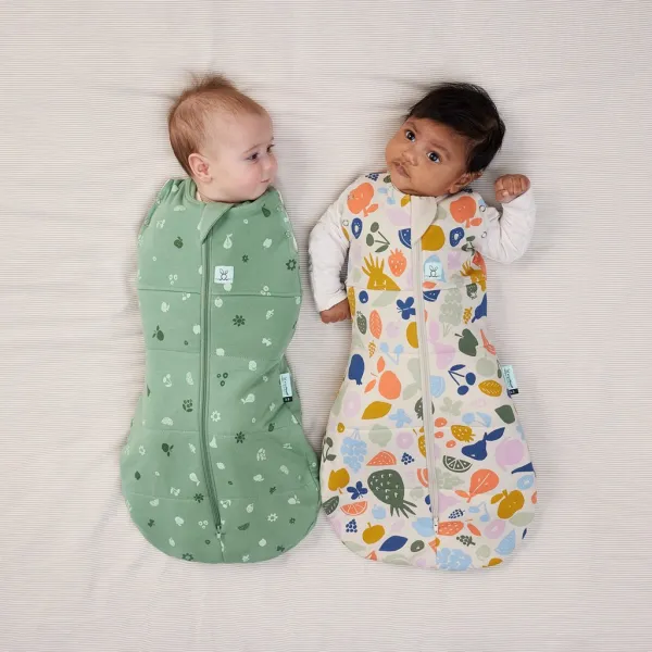 ERGOPOUCH - Zavinovačka a vak na spanie 2v1 Cocoon Fruit Salad 0-3 m, 3-6 kg, 2,5 tog