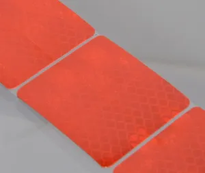 Samolepiaca páska reflexná 100 x 5 cm, delená, červená